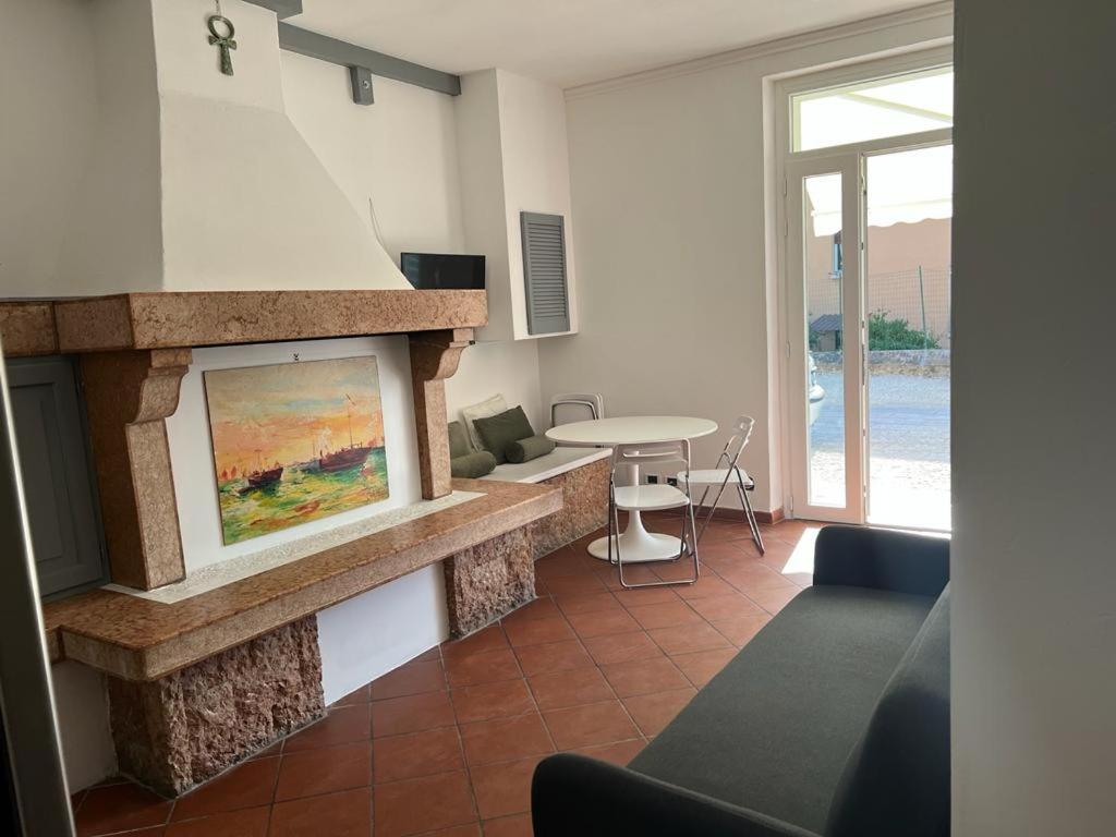 Garda 33 Caprino Veronese Appartement Buitenkant foto